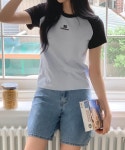 유니데이 나헨 라인 래글런 반팔 티셔츠