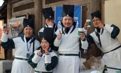 과일아삭고기듬삭 | (주)아삭 2026년 기업정보 | 직원수, 근무환경, 복리후생 등 - 사람인 (주)아삭 2026년 기업정보 | 직원수, 매출액, 복리후생 등 - 사람인