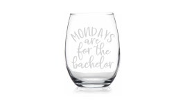 이일칠샵 | Best Gifts for ‘The Bachelor’ Fans Bachelor Nation: This Is the Only Gift Guide You’ll Need This Holiday Season