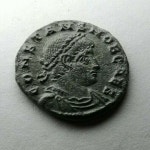 Constans Caesar 333-337 AE NUMMUS RARE Ancient Authenti Constans Caesar 333-337 AE NUMMUS RARE Ancient Authentic Roman coin