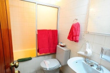 Hotel Osira - 스카이스캐너 호텔