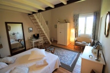 마스에프앤비(카페) | Mas du Domaine de Montcalm - B&B & Gites - 스카이스캐너 호텔