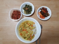 카레나이스