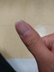 피어리스네일(Peerless nail) | 요즘 엄지손톱만 기르고있다..