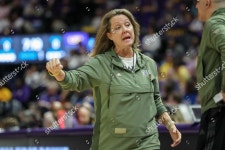 주식회사 더헤드코치(The headcoach) | Hawaii Head Coach Laura Beeman Coaches 에디토리얼 스톡 사진 - 스톡 이미지 | Shutterstock Editorial