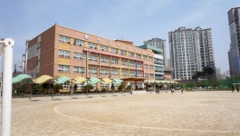 '판교동 판교원마을(7단지)'의 KB시세, AI예측시세, 실거래가, 매물, 대출정보, 커뮤니티 | KB부동산 '판교동 판교원마을(7단지)' | KB부동산