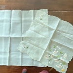 Set of 2 Vintage Handkerchiefs Women's White Embroidered - Etsy