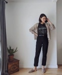 Una on Instagram: “요로분,, 감사한분덕에 정보를 찾았어용 😭😭😭😭 맨투맨은 나이키 cx0168-063 요제품이구 사이즈는 xs이에요...!...