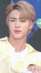 진(進JIN)901 | 「Jin - 진 - BTS」おしゃれまとめの人気アイデア|Pinterest|SanSan | 王子様, ジンニム, ミラノファッションウィーク