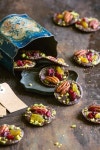 Pin page Pin by 심화은 on ㅊ | Food shop, Mini cakes birthday, Pretty food