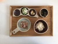 유아식단 #식기 #플레이트 #무경 #무경도자기 #푸드리스트 #집밥 #그릇스타그램 #세라믹 #핸드메이드 #머그컵 #오브제 … | 도자기, 도예, 도자기 접시