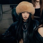 MEOVV GAWON ( 가원 ) 2024.08.30 7pm KST LEE GAWON ( 이가원 ) focus MEOVV GAWON ( 가원 ) 2024.08.30 7pm KST LEE GAWON...