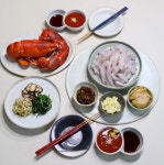 말에 실내낚시터 검색해서 고고! 두시간동안 엄마가 우럭 7마리, 아빠가 1마리 이벤트로 울 애기들이 잡은 랍스타까지🦞 손질해서 가져온...