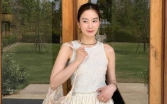 장희뷰티하우스 | 스킨 케어부터 메이크업까지, 배우 장희령의 데일리 뷰티템 7 스킨 케어부터 메이크업까지, 배우 장희령의 데일리 뷰티템 7 - 2024 | 배우