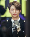 Pin de ♡︎ en SKZ ♡︎ H Y U N J I N황현진