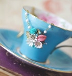 Spilled cup(스필드 컵) | All Things Shabby and Beautiful | 컵