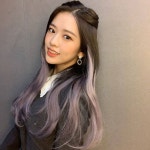 IZ*ONE GLOBAL (@IZONEGLOBALTWT) on X IZ*ONE GLOBAL (@IZONEGLOBALTWT) on X | 긴 헤어스타일, 헤어스타일, 머리