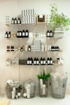 성남디자인;모란미용가구 | Pin van PAENGGOEUN op 잡화점 | Schoonheidsspecialiste kamer, Schoonheidssalon interieur, Salon interieur