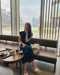 파인드에이치 (규리🍊) on Instagram: “오늘 진짜 너무 더워서 집 에어컨도 드디어 풀가동 🤣 했어요. 그래도 오늘 플리츠 원피스 덕분에...