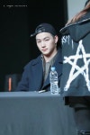 ปักพินโดย Fonz ใน aG7 JB Defsoul ⏩ 제이비