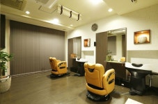 리가헤어살롱(RIGA HAIR SALON) | Salon ideas에 있는 핀