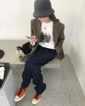 나드리fashion | 아케 / ji young on Instagram: “오랜만에 성수 나드리~🛴💨” in 2021