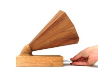 Walnut & oak iPhone Amplifier | 소품 | Pinterest | 스피커, 목공 및 목공 계획 소품