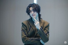 WEi 위아이 VISUAL FOCUS WEi 위아이VISUAL FOCUS