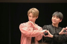 럽(luv)JUN | 190418 'YOU MADE MY DAWN' Fansign in Tokyo 도쿄 | Seventeen jun, Seventeen, Luvs