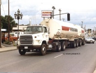 Truck에 있는 핀