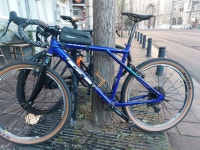 bicicletta에 있는 Yakub님의 핀