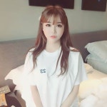 커플티 #김하율이랑 #커플티.. . . . . 티안나게반묶음이 가능한 #붙임머리 #미니샵#홍대붙임머리#땋기스킬 @minishop200512 | 붙임머리, 커플, 티