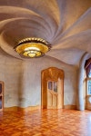가우이엔지건축 | Casa gaudi에 관한 상위 25개 이상의 Pinterest 아이디어 | Casa batlo, Gaudi 및 La pedrera gaudi