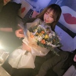 존재 아라늘❤지금쯤 술에취해 어디선가 살았을지 죽었을지ㅠ모르겠을 내친구들아😇 생일 두번이었다간 똥꾸멍 찢어지겠다...생일파티는 일년에...