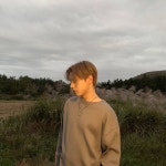 Kim Jeong_uk 김정욱’s Instagram post: “Behind 찰칵찰칵📸 Kim Jeong_uk(김정욱) - I need you. Period. 🖤 👇MV Link in...