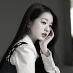 ㅤㅤ⋆ 𝐂𝐑𝐀𝐌𝐎𝐌𝐈𝐋𝐄. in 2022 | Orang cantik, Gadis cantik korea, Selebritas