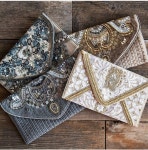 이연뜨게공방 | Pin by 이연옥 on 바느질 | Beaded clutch purse, Crochet bag pattern, Diy clutch bag