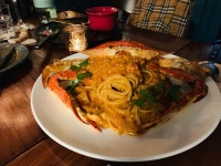 쓰리도어즈 | 을지로3가역1번출구 맛집·와인 바 - 망고플레이트 - 2021 | 식품 아이디어, 음식, 와인 바