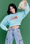 미오케이 아웃도어 | JIHYO on Instagram: "🌼 #아웃도어리서치 #컬러미오알" in 2023 | Outdoor research, Twice jihyo, Girls in love