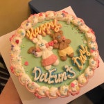 베니케이크 Benny Cake on Instagram: “+ sold out 케이크 모두 솔드아웃되어 일찍 홀 마감하겠습니다 감사합니다😊 + 현재 카페이용 대기...