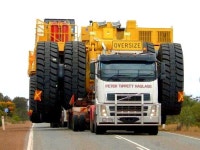 Truck에 있는 핀