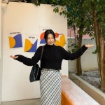 연홍패션 유한회사(Yeonhong fashion Inc.) | 52 Likes, 2 Comments - 연홍 YEONHONG (@choyeonhong) on Instagram: “눈펑펑이라도 열정 촬영중❄️❄️❄️” | 열정