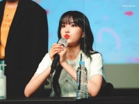 스테이씨유 | Pin de 晶 岡崎 em 스테이씨* em 2021