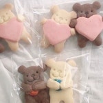 핑크쿠키랩(pink cookie lab) | Pin by 배ヲl on 귀엽다 | Valentine cookie gifts, Cute food, Pink girly things