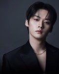 주식회사 이리노리 | Pin page ปักพินโดย 이리농 ใน Lee Know ในปี 2024