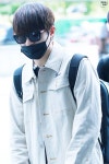 공항성진학원 | 170520 김포공항 입국 선글라스 뒤 예쁜 눈 #데이식스 #DAY6 #성진 #Sungjin #댄스댄스 #DanceDance @day6official