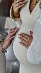 Pin de Rosewaterㅤ & ㅤSilk ㅤ(ماء الورد em Mine'Love em 2025 | Grávidas amigas, Moda gravidez, Fotos da barriga de...