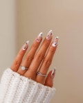 라니네일(Ranee nail) | Pin by 멜라니 ☕안투네즈 on 일부 | Gel nails, Stylish nails, Nail art
