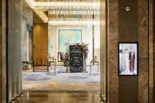 하객분들을 맞이하는 포시즌스호텔의 그랜드볼룸... 포시즌스웨… (With images) | Function room, Spacious, Four seasons...