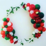 NEW CHRISTMAS BALLOON HOOP. Order now to receive before christmas! | 풍선, 크리스마스 파티 장식, 크리스마스 diy